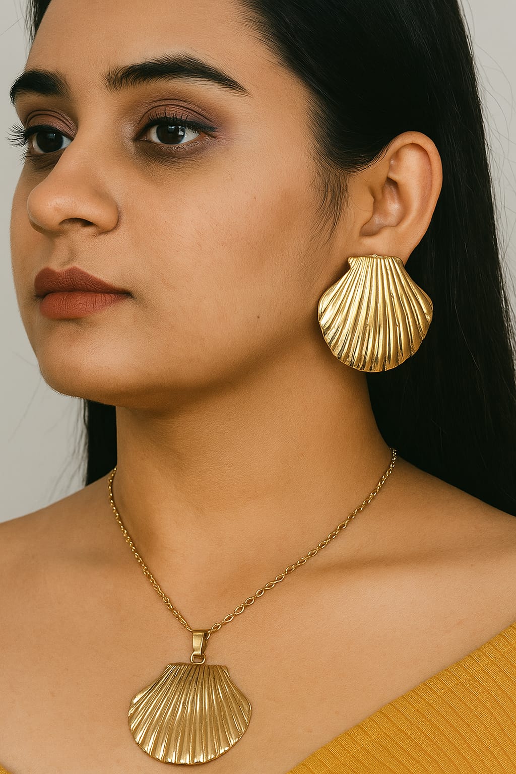 Golden Seashell Stainless Steel Jewellery Set 🐚✨ - Image 3