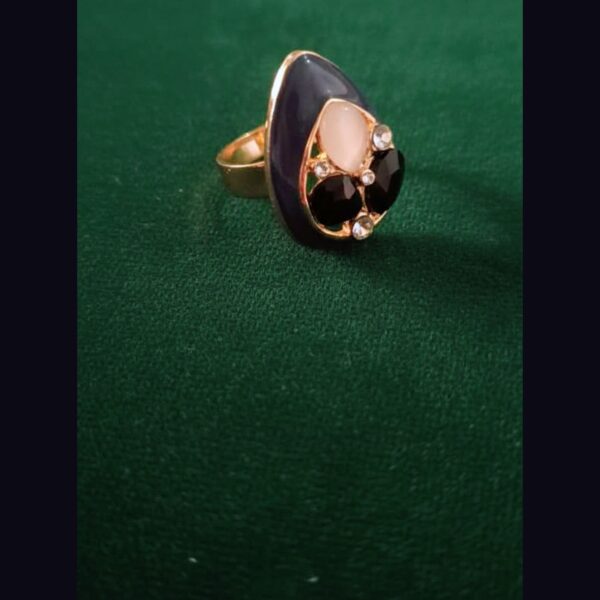 Statement Cocktail Ring.