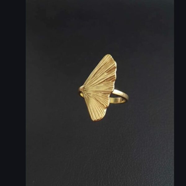 Gold-Tone Ginkgo Leaf Statement Ring.